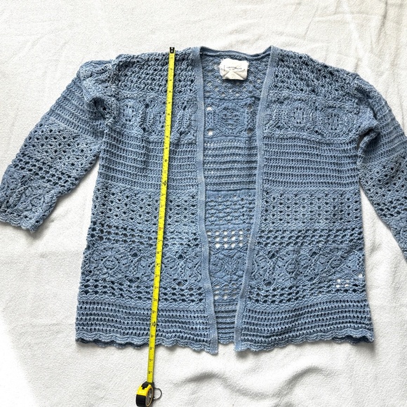 cardigan - Picture 1 of 4